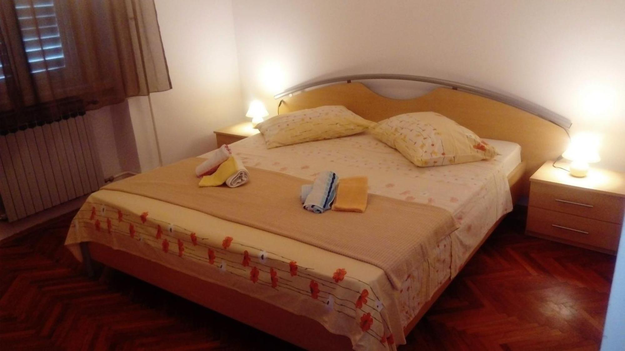 Apartment Supetarska Draga - Donja 2020A Rab Town Exteriér fotografie